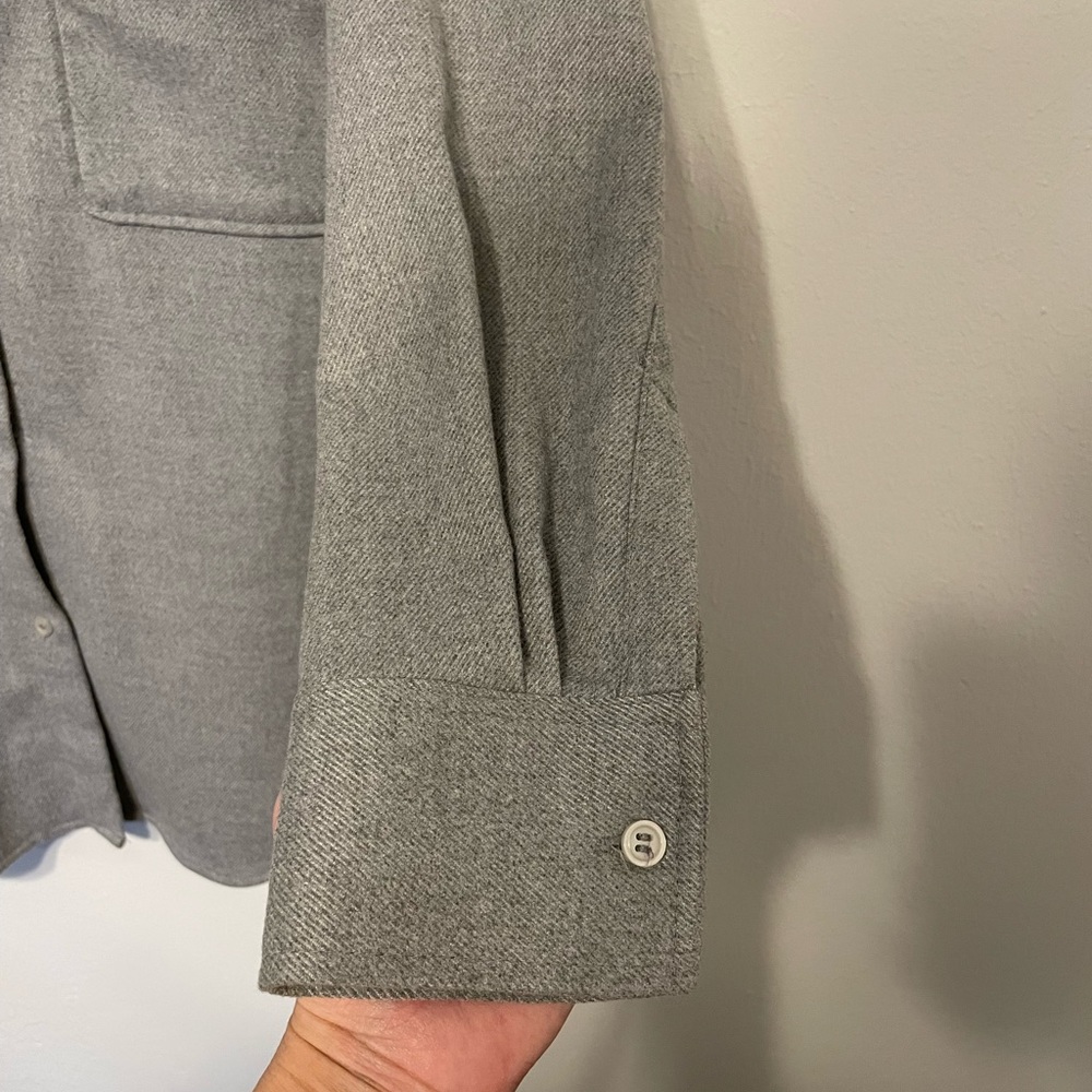 H&M button up, large - Picture 3 of 5